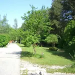아파트 Esche By Interhome Feistritz im Rosental